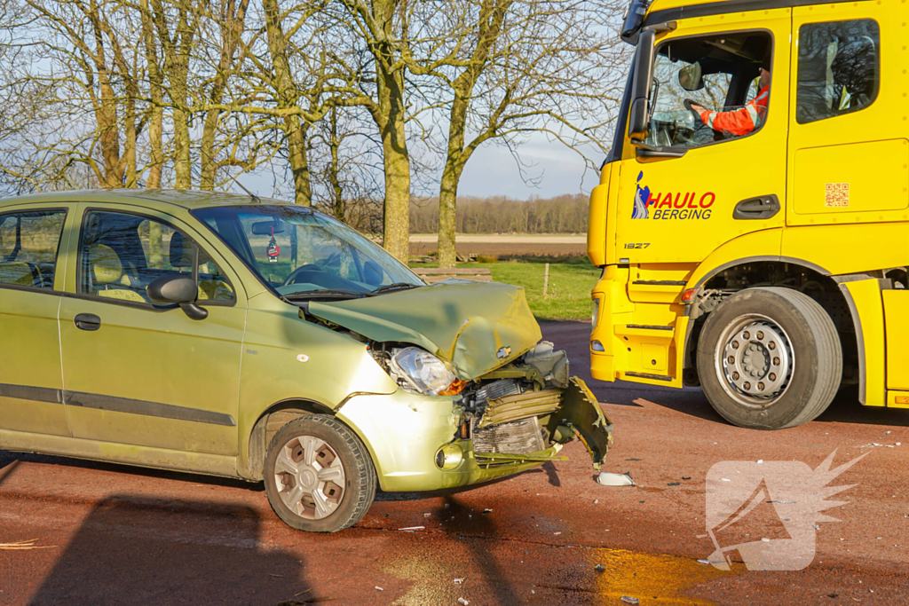 Fikse schade bij aanrijding tussen twee voertuigen