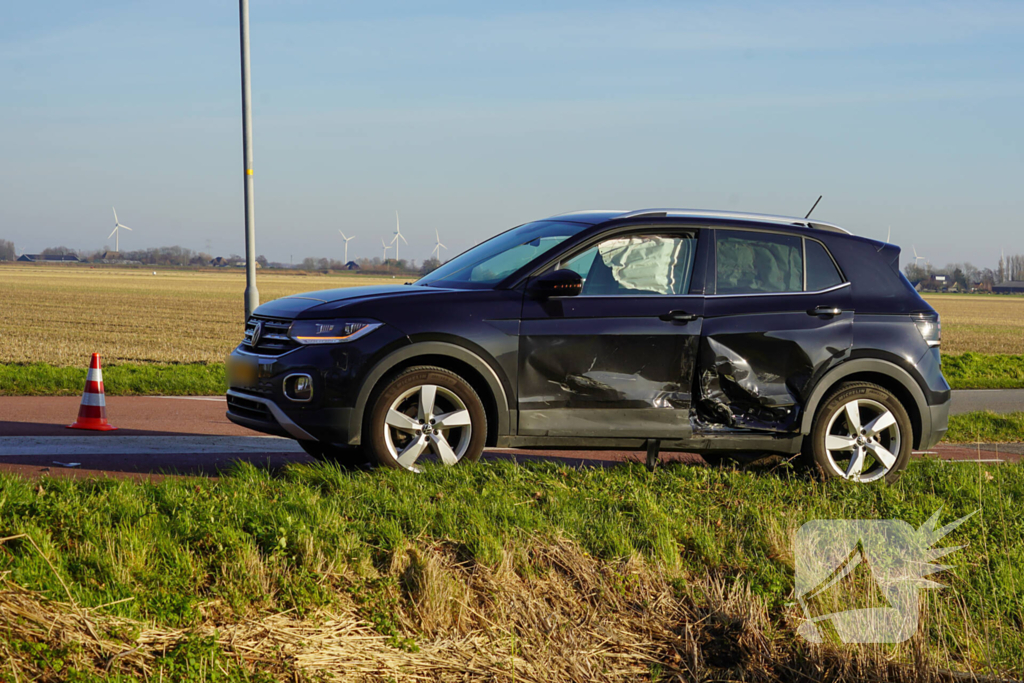 Fikse schade bij aanrijding tussen twee voertuigen