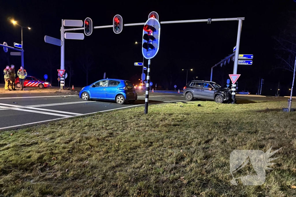 Meerdere gewonden bij flinke aanrijding