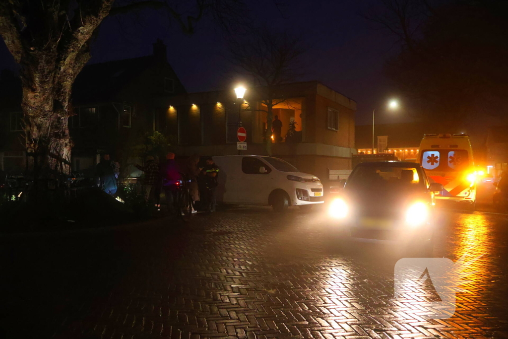 Fietser gewond naar ziekenhuis bij aanrijding met automobilist