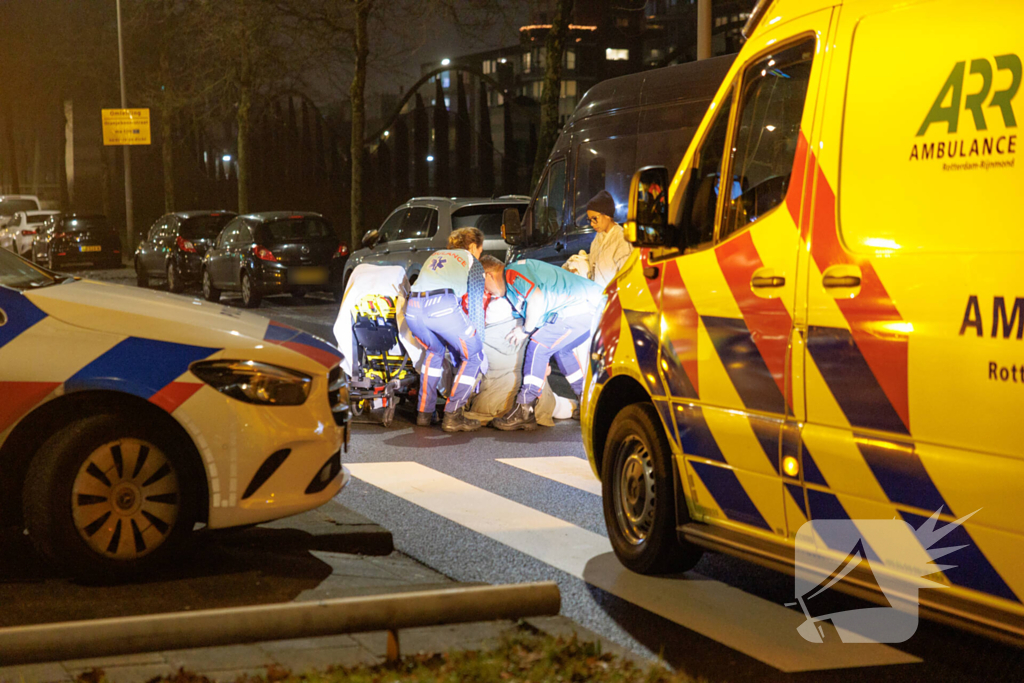 Persoon aangereden op zebrapad