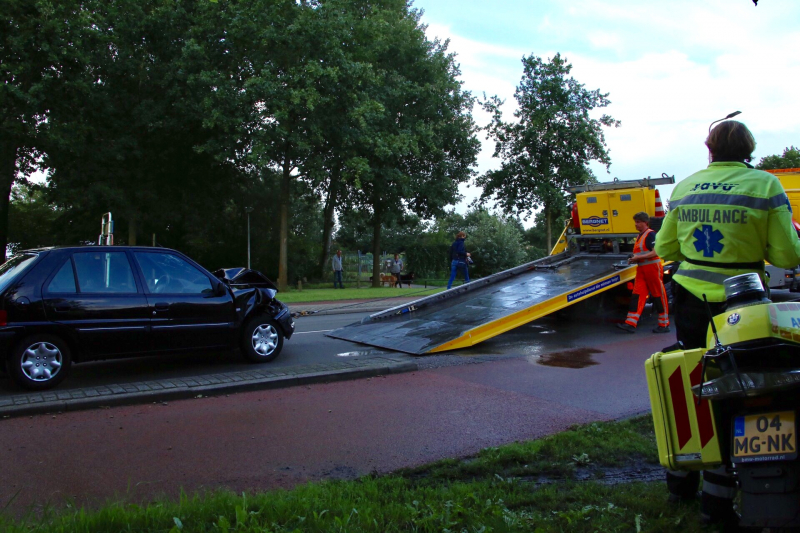 Flinke schade bij kop-staartbotsing