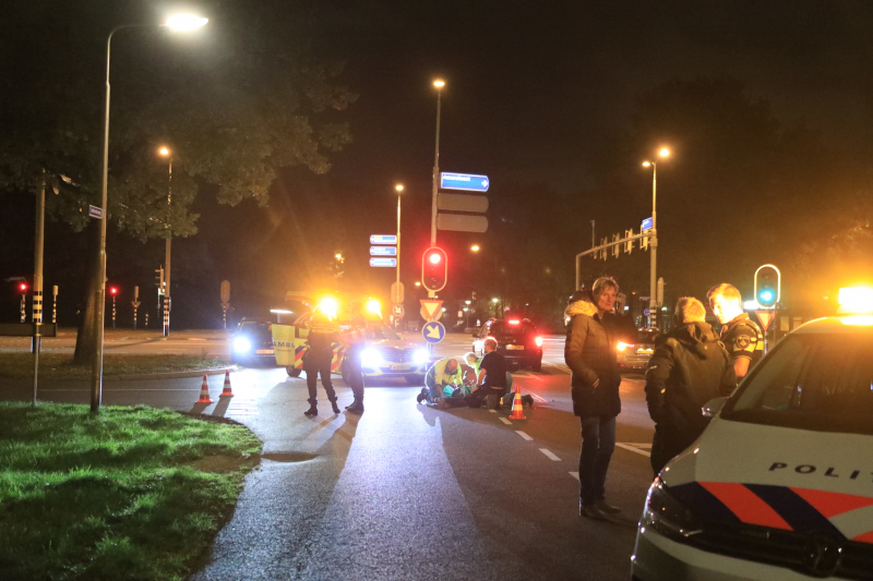 Brommerrijder gewond bij aanrijding