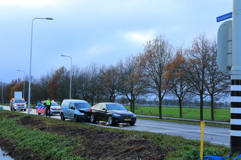 Flinke schade na kop-staartbotsing