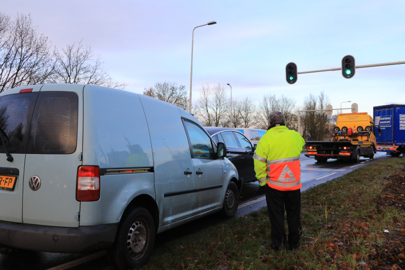 Flinke schade na kop-staartbotsing