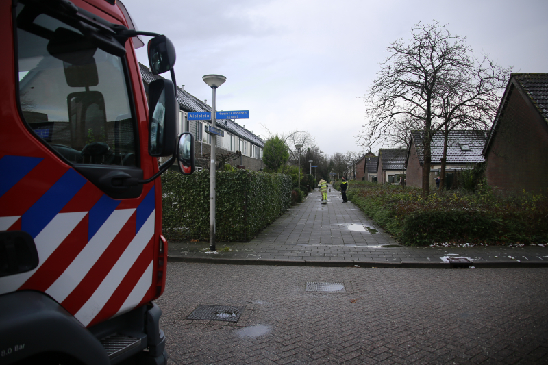 Lekkende tank van bakbrommer zorgt voor stank