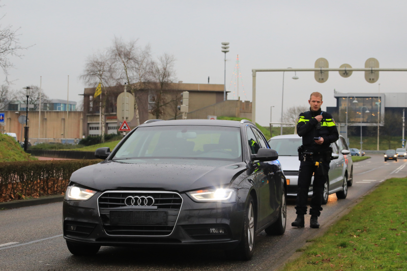 Vier voertuigen betrokken bij kop-staartbotsing