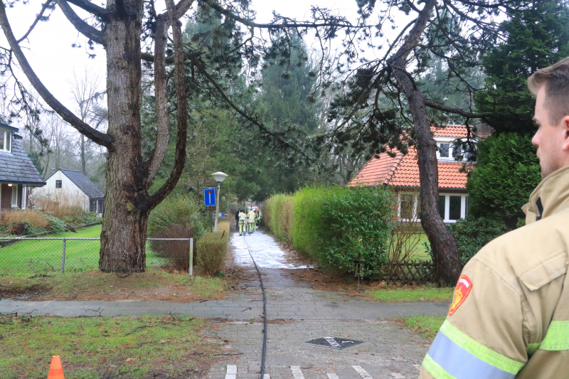 Brandweer opzoek naar gaslek