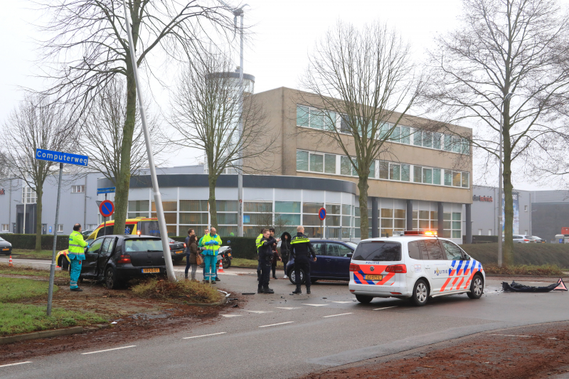 Flinke schade bij botsing op kruising