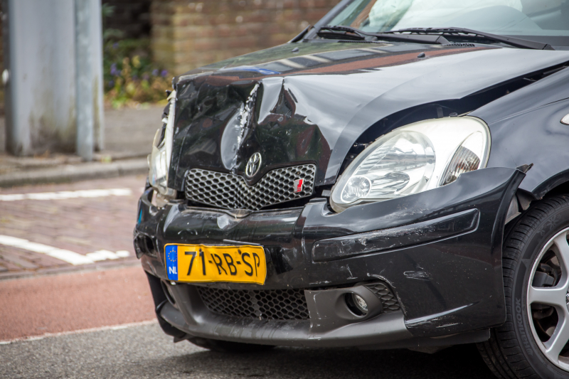 Veel schade bij aanrijding