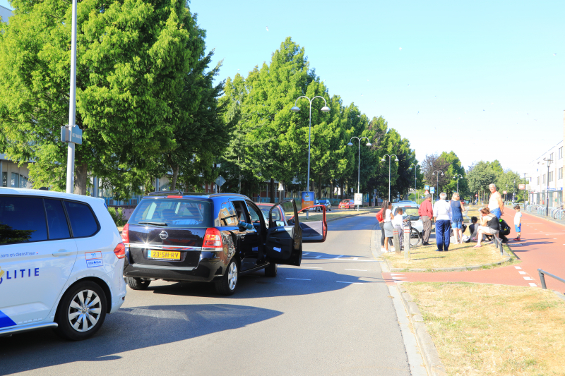 Overstekende fietser aangereden