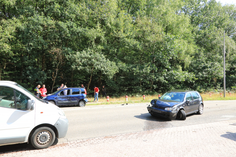 Vier voertuigen betrokken bij ongeval