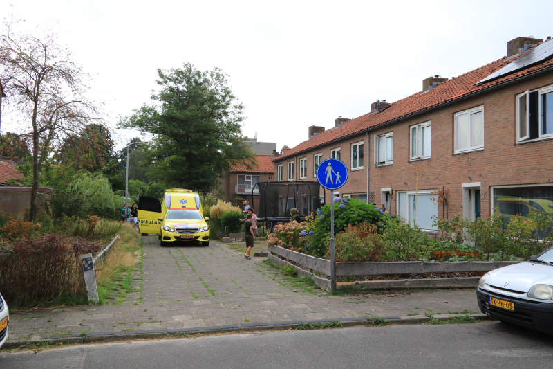 Vrouw uit raam gevallen