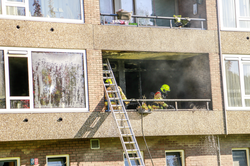 Uitslaande brand in flat