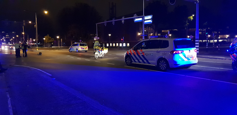 Fietser zwaargewond bij aanrijding met auto