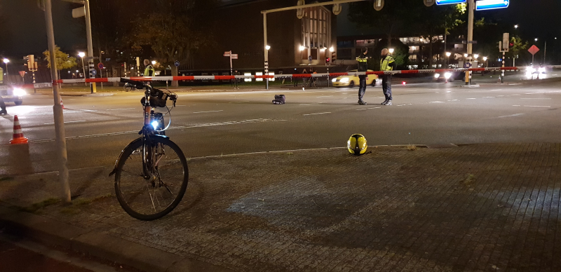 Fietser zwaargewond bij aanrijding met auto