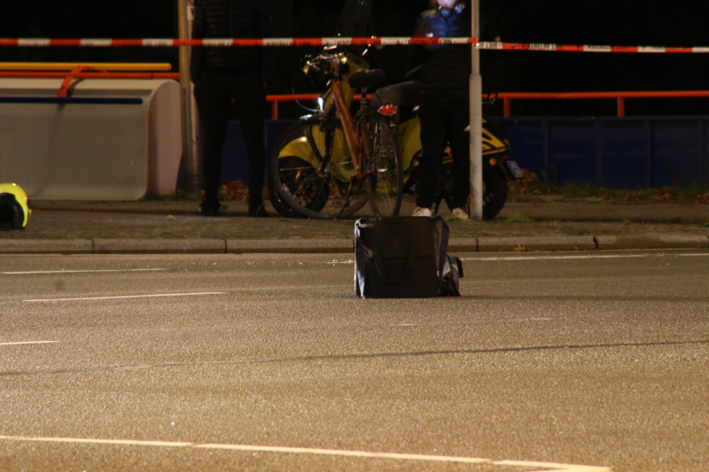 Fietser zwaargewond bij aanrijding met auto