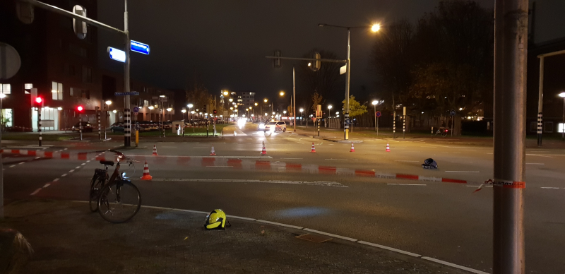 Fietser zwaargewond bij aanrijding met auto