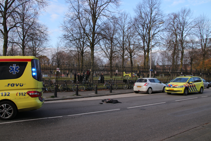 Fietser gewond na aanrijding met auto