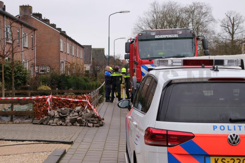 Gasleiding geraakt bij graafwerkzaamheden (Scherpenzeel)