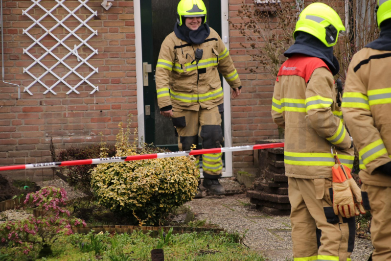 Gasleiding geraakt bij graafwerkzaamheden (Scherpenzeel)