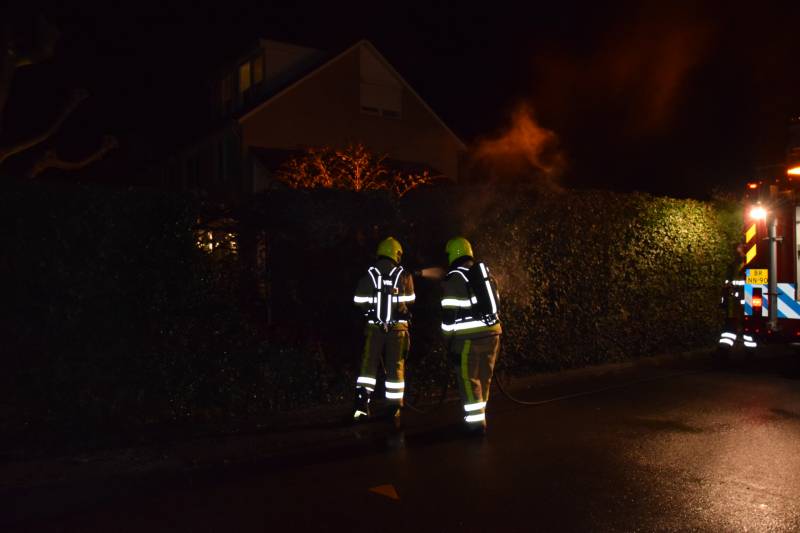 Heg verwoest na brand