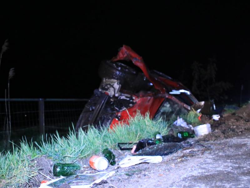 Auto zwaar beschadigd na eenzijdig ongeval