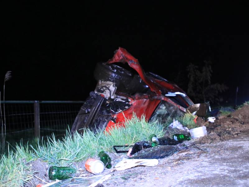 Auto zwaar beschadigd na eenzijdig ongeval