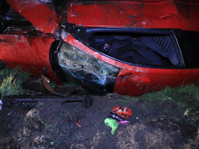 Auto zwaar beschadigd na eenzijdig ongeval