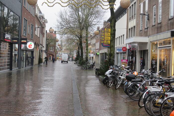 Lege winkelstraten in het centrum