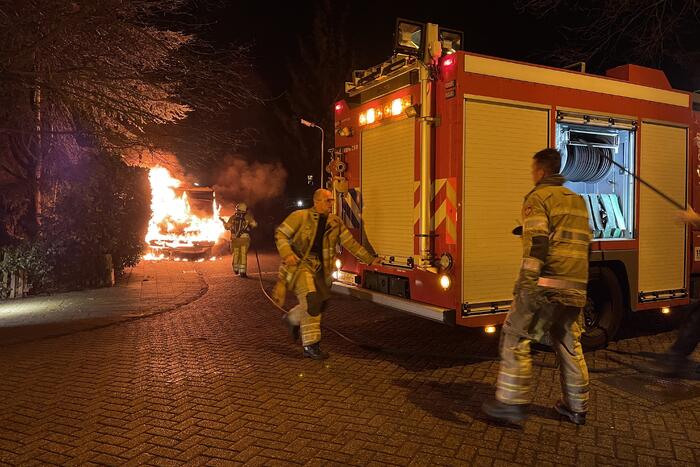 Camper verwoest door brand