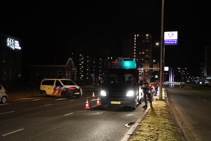 Automobilisten gecontroleerd op papieren tijdens avondklok