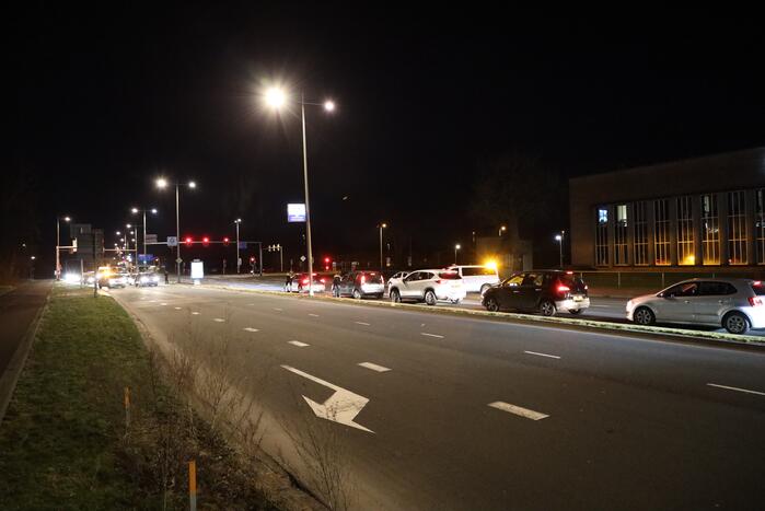 Automobilisten gecontroleerd op papieren tijdens avondklok