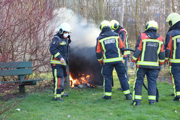 Brand in container snel geblust