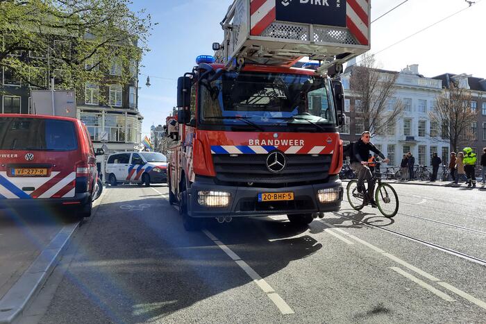 Brandweer doet onderzoek naar brand in The Bank