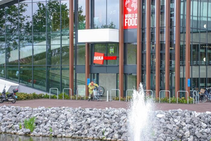 Ongeval in parkeergarage DekaMarkt