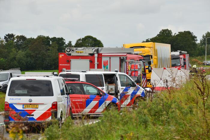 Dode bij aanrijding met vrachtwagen