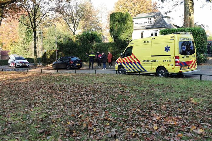 Schade bij botsing tussen twee auto's