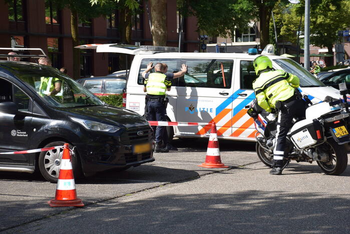 Politie neemt scooter in beslag tijdens controle