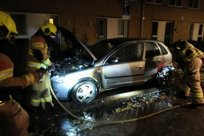 Auto beschadigd door brand