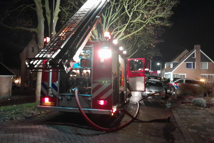 Brandweer ingezet bij dakbrand