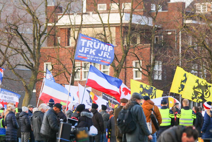 Demonstratie op Museumplein tegen regeringsbeleid