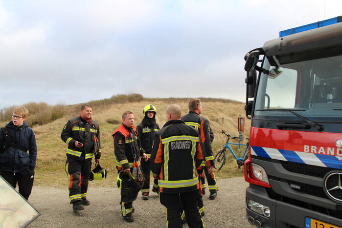 Jongens thuis gebracht na brand in duinen