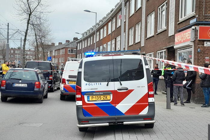 Man wordt op straat neergeschoten in Charlois