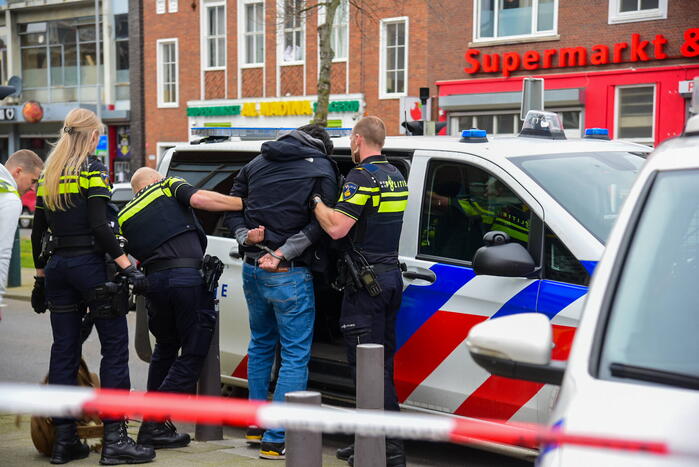 Man wordt op straat neergeschoten in Charlois