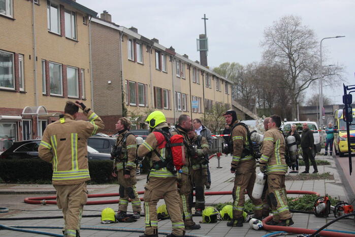 Veel rookontwikkeling bij uitslaande zolderbrand