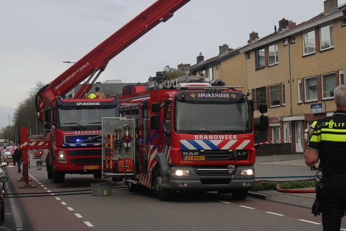 Veel rookontwikkeling bij uitslaande zolderbrand