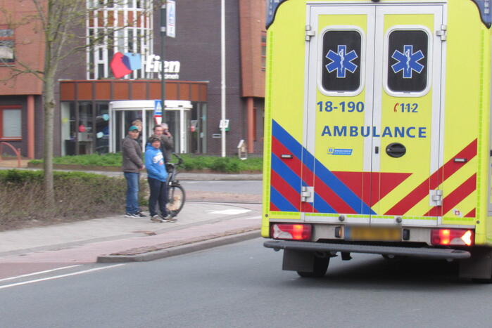 Aanrijding tussen auto en e-biker