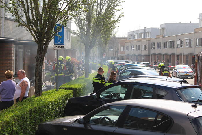 Verbrande hamburgers zetten woning vol rook