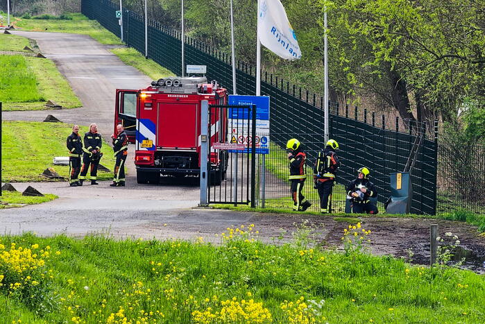 Brandweer draait hoofdkraan dicht bij gaslekkage